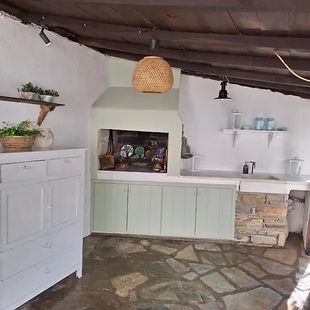 بيت للعطل Ammos & Asterias Family Kálamos