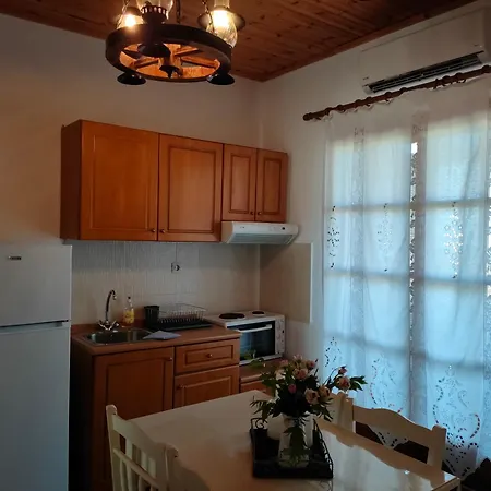 Ammos & Asterias Family Semesterbostad *