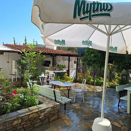 Ammos & Asterias Family Semesterbostad *