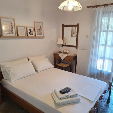 Ammos & Asterias Family *